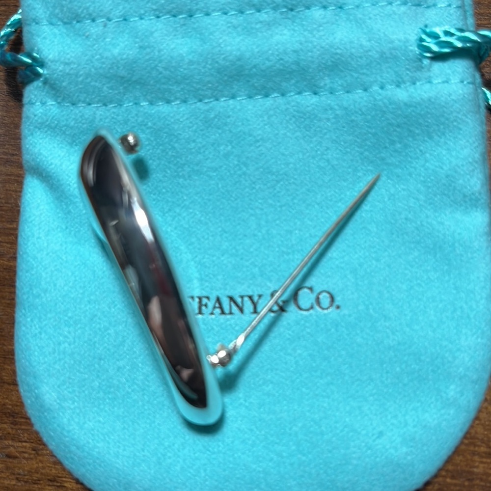 Tiffany & Co Large Elsa Peretti Teardrop Pin - Picture 5 of 8